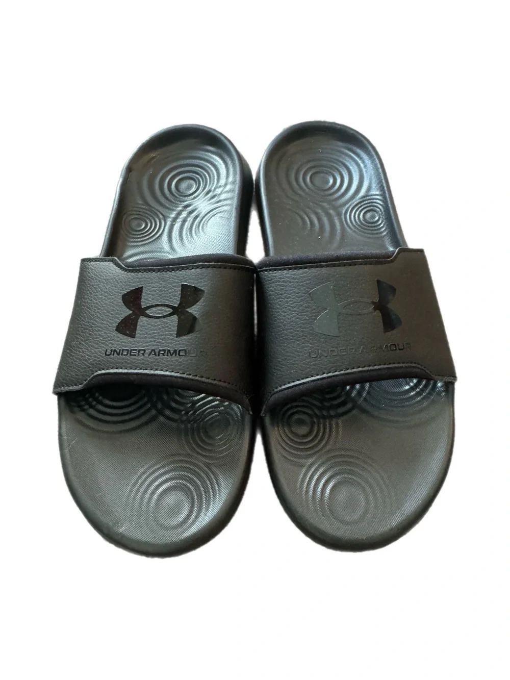Under Armour Men’s Black comfortable Slides size 10
